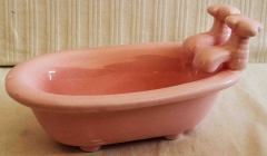 Badewanne rosa klein