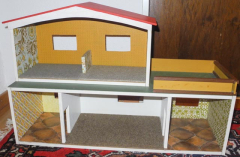 Puppenstube aus Holz