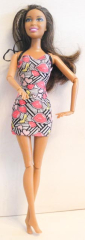 Barbie mit pink/rosa/weiss/schwarzem Mini Kleid