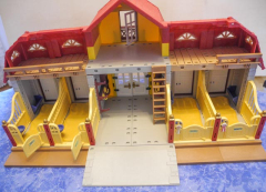 Playmobil Grosser Reiterhof Nr. 5221