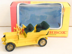 Y-16 Matchbox 1904 Spyker gelb