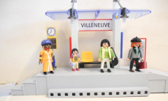 Playmobil Bahnsteig mit Fahrgastunterstand Nr. 4304