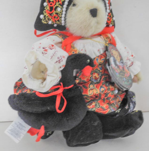 Muffy Vanderbear Czarina Muffina and the Enchanted Swan