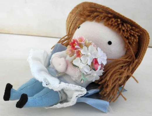 Puppe Joan Walsh Auglund Pocket Doll