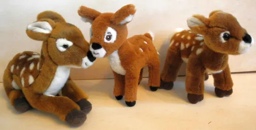 Plüsch-Rehe – 3er-Set mit sitzendem und stehenden Rehen