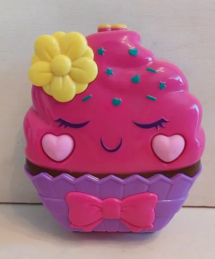 Polly Pocket Süsse Träume Cupcake-Schatulle von Mattel