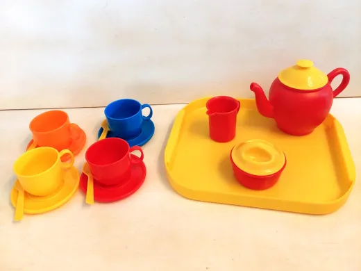 Puppen-Kaffeeservice von Gowi