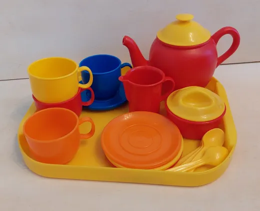 Puppen-Kaffeeservice von Gowi