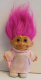 Troll mit rosa Kleid