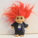 Troll mit schwarzem Frack