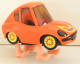 Auto orange mit Füssen