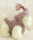 Muffy Vanderbear’s dog LuLu mit Kaputzenpullover
