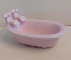 Badewanne rosa klein