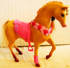 Barbie Pferd hellbraun