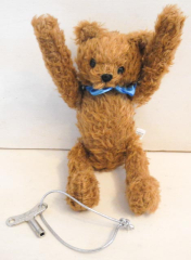 Wind-Up Tumbling Bear