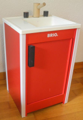 Spielküche - Spühlbecken weiss/rot aus Holz von Brio