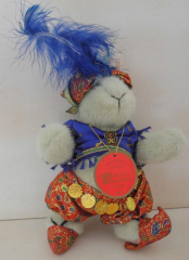 Muffy Vanderbear’s Genie Hoppy VanderHare Genie