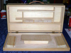 Verkaufsladen als Koffer zum Tragen